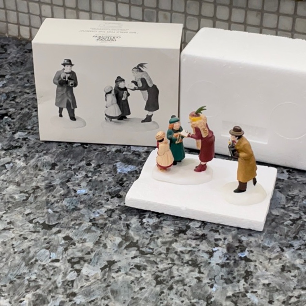 Department 56, Big Smile for the Camera, set of two